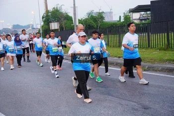 Runner Photo 3386620