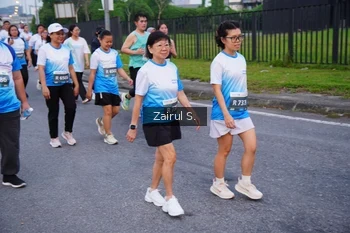 Runner Photo 3386646