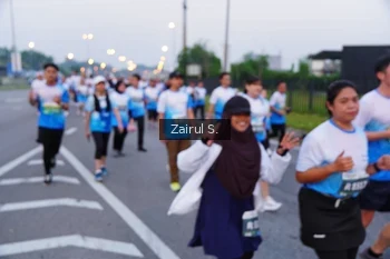 Runner Photo 3386669