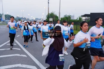 Runner Photo 3386670