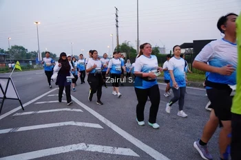 Runner Photo 3386672
