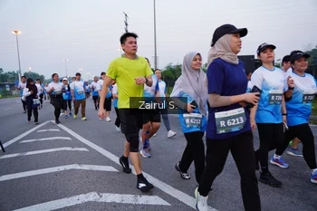 Runner Photo 3386675
