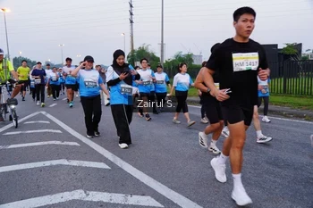 Runner Photo 3386681