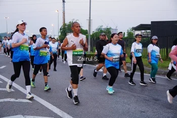 Runner Photo 3386712