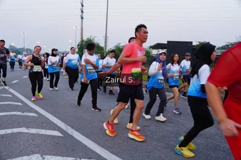 Runner Photo 3386726