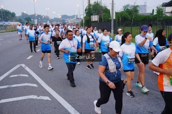 Runner Photo 3386759
