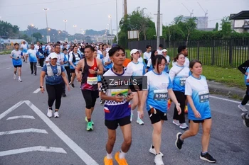 Runner Photo 3386766