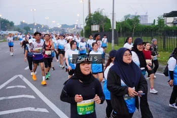 Runner Photo 3386769