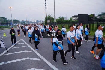 Runner Photo 3386776