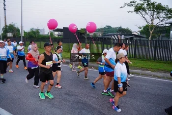 Runner Photo 3386778