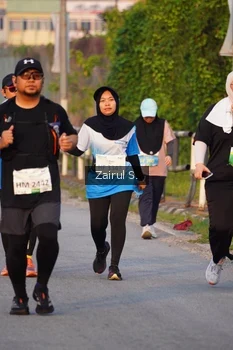 Runner Photo 3386779
