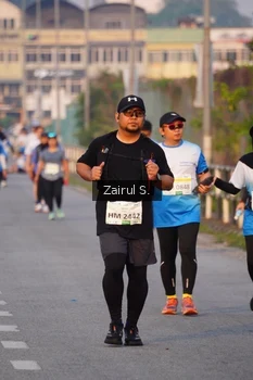 Runner Photo 3386814