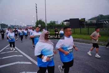 Runner Photo 3386831