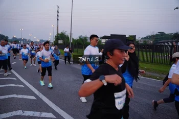 Runner Photo 3386842