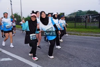 Runner Photo 3386861