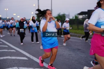 Runner Photo 3386869