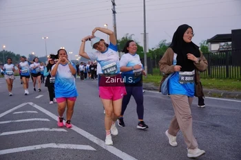 Runner Photo 3386872