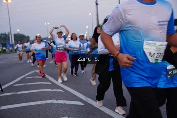 Runner Photo 3386880
