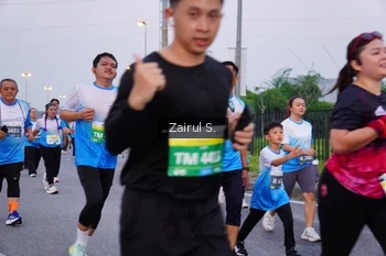 Runner Photo 3386899