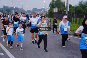 Runner Photo 3386935