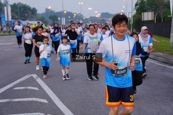 Runner Photo 3386940
