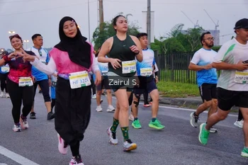 Runner Photo 3386954
