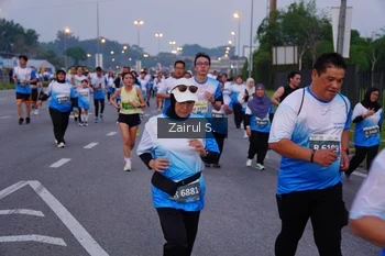 Runner Photo 3386959