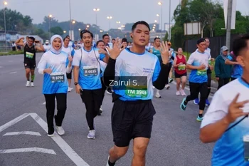 Runner Photo 3386966