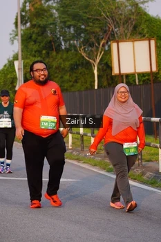 Runner Photo 3387018