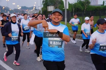 Runner Photo 3387031