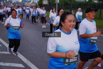 Runner Photo 3387039
