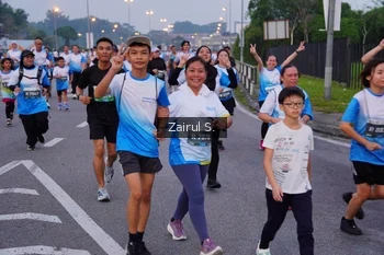 Runner Photo 3387041