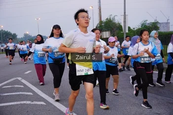 Runner Photo 3387047