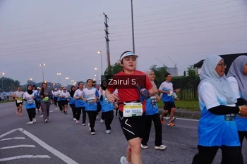 Runner Photo 3387055