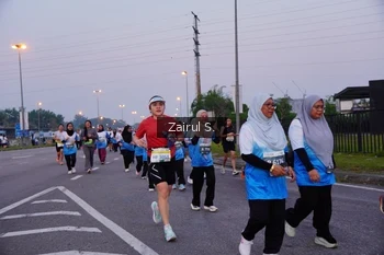 Runner Photo 3387056