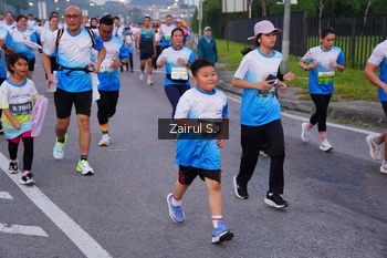 Runner Photo 3387090
