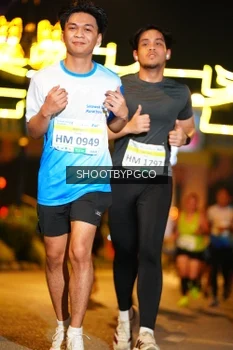 Runner Photo 3391553