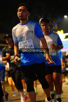 Runner Photo 3392551