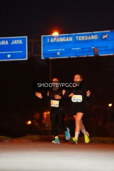 Runner Photo 3399043