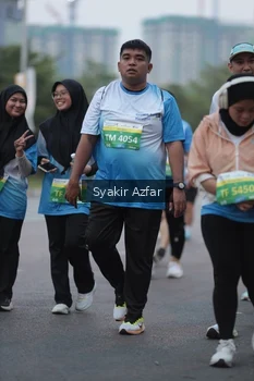 Runner Photo 3402006