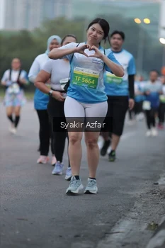 Runner Photo 3402032