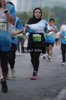 Runner Photo 3402035