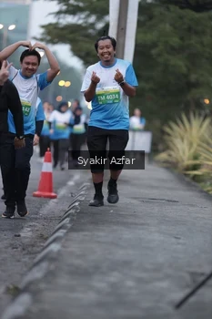 Runner Photo 3402060