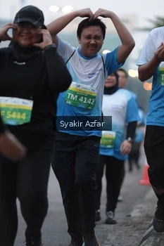 Runner Photo 3402064