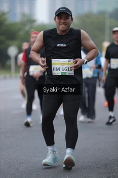 Runner Photo 3402100