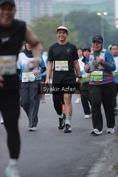 Runner Photo 3402101