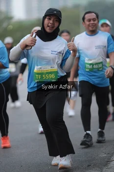Runner Photo 3402111