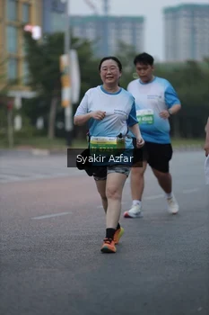 Runner Photo 3402123