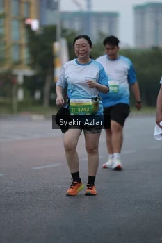 Runner Photo 3402125