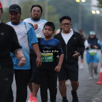 Runner Photo 3402443